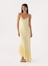 Take A Photo Midi Dress - Yellow