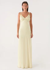 Tove Lace Maxi Dress - Yellow