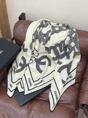 Chanel 26s Scarf 140 In Cashmere Silk 309307
