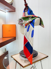 En Studio Scarf 90 CM In Colorful Silk Twill 235406