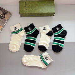 Classic Logo Socks 152307 (1 BOX)