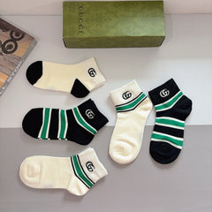 Classic Logo Socks 152307 (1 BOX)