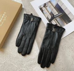 GLOVES IN BLACK LAMBSKIN 436000