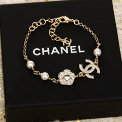 CC 5 Motif Flower With Pearl and Double C Bracelet