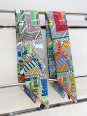 Pantin City scarf 90 CM In Colorful Silk Twill  211114