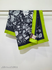 GG All-over Floral Scarf 90x90 Black Green Twill Silk 212066