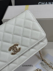CC 25P Wallet On Chain 19cm White Cowhide Heart Rhinestone 243592