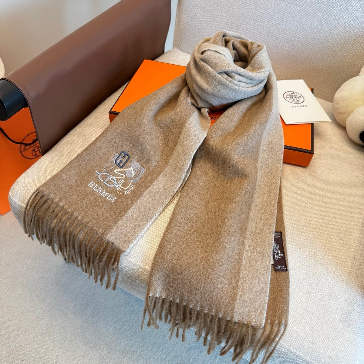 HM Classic Embroidered Scarf 185CM Beige Cashmere 292823