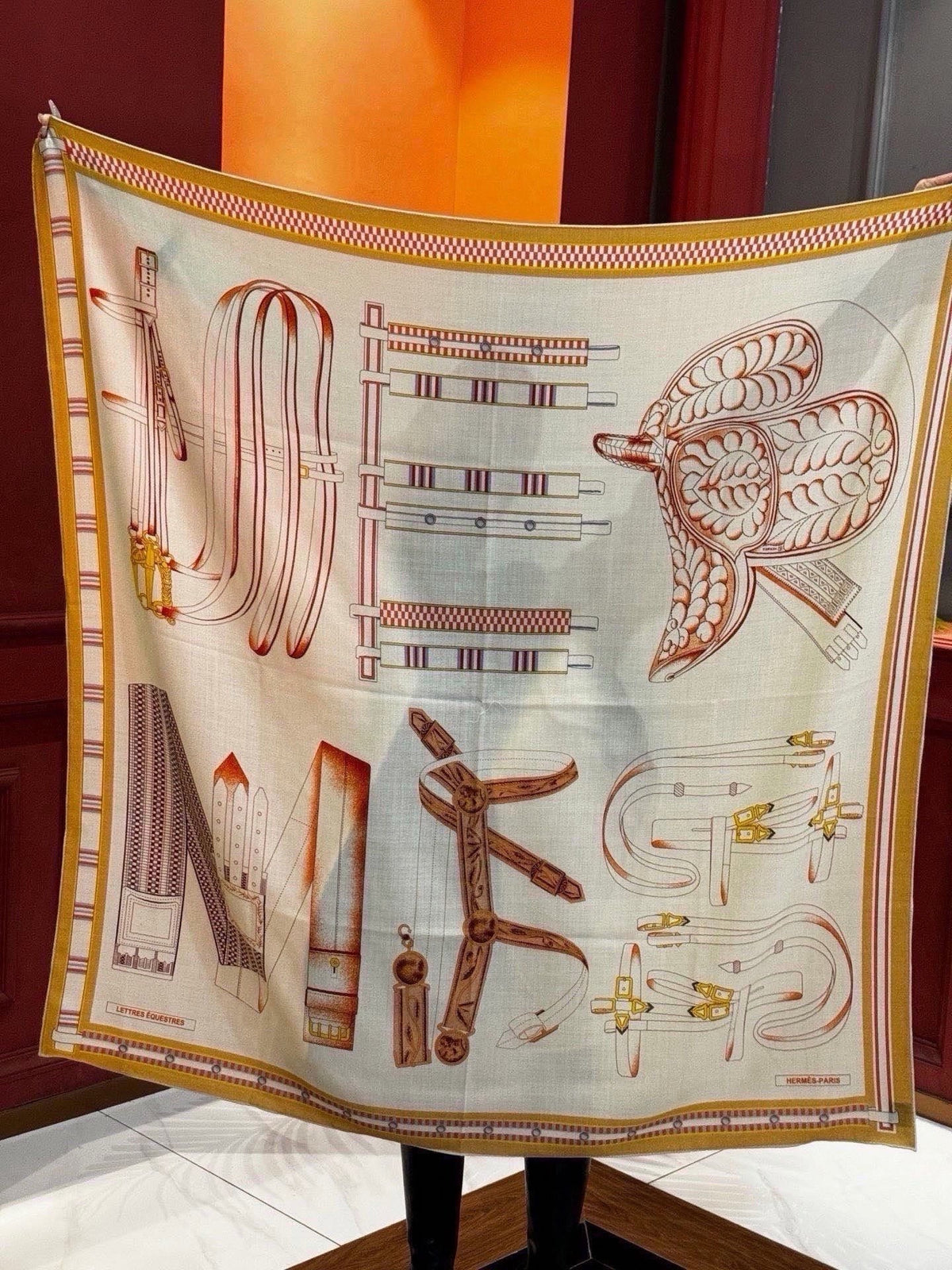 HM 26s Scarf 140 In Cashmere And Silk 433922