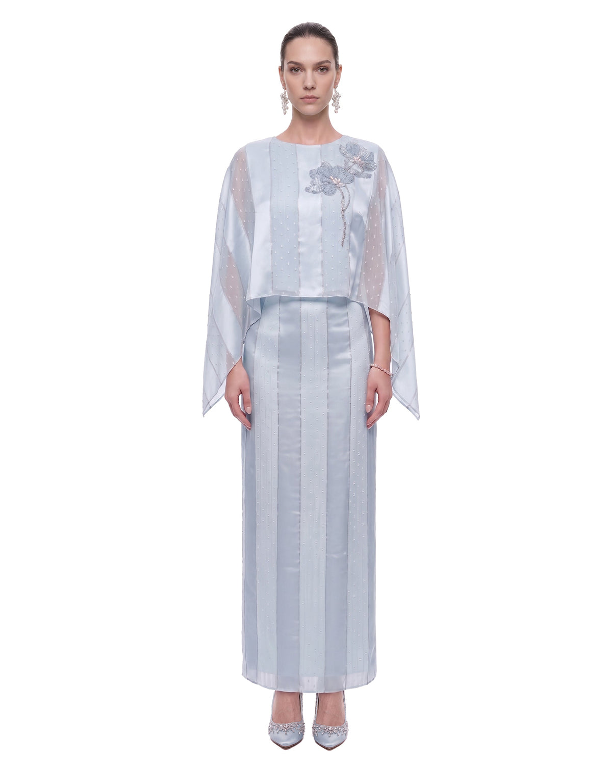 3D Floral Sheer Cape Maxi Dress - Light Blue